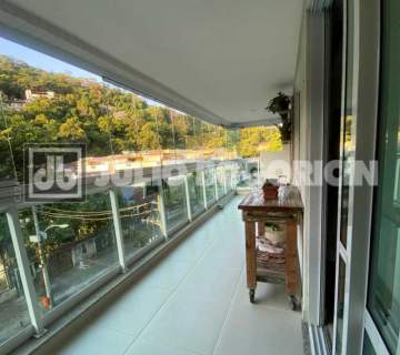 Oportunidade - LINDO APARTAMENTO 114M², SALÃO EM 2 AMBIENTES, 4 QUARTOS TRANSFORMADOS EM 3 QUARTOS SENDO 2 SUÍTES, BANHEIRO SOCIAL, COZINHA PLANEJADA, 2 VAGAS PRÉDIO COM INFRA - JBJ36722