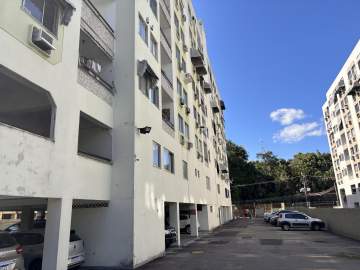 Apartamento : / Residencial / Pechincha - JBJ203927