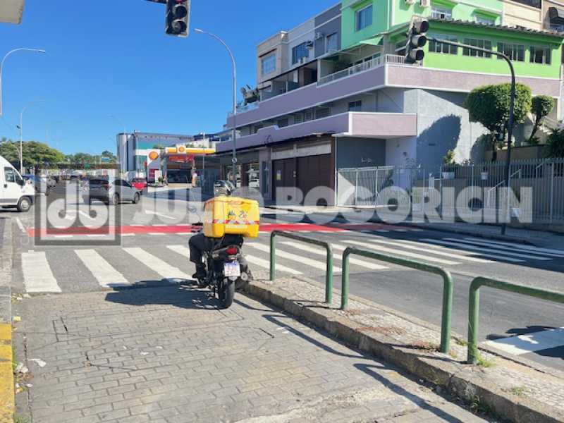 18estradadogaleaosalacomercial - 18
