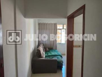 Imperdível - Próximo à Conde de Bonfim, rua Valparaíso, ótima oportunidade, apartamento, amplo, claro e arejado, modernizado, com vaga. - JBT207051