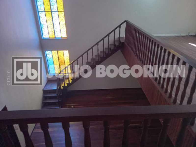 WhatsApp Image 2025-07-26 at 1 - 3