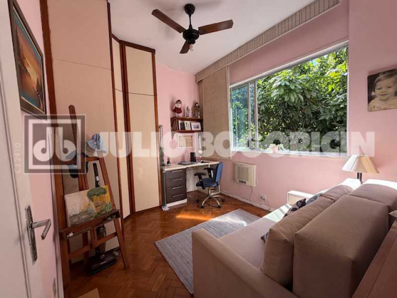 Quarto 2 - 17