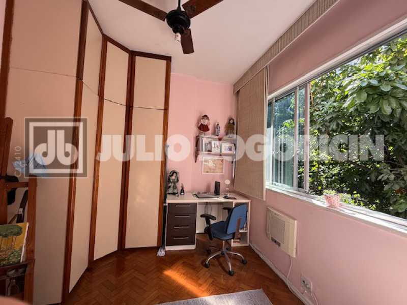 Quarto 2 - 20