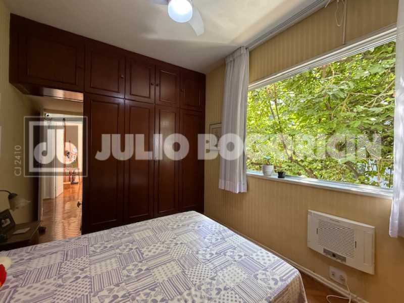 Quarto 3 - 27