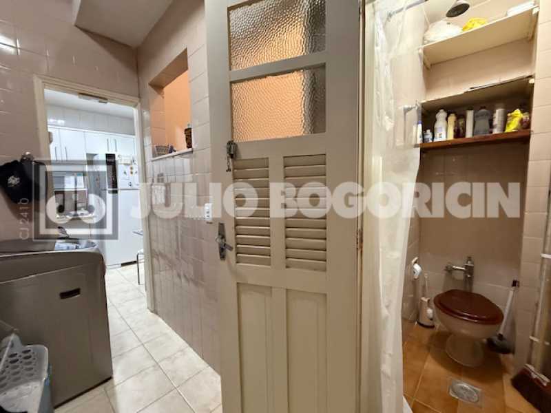 Banheiro de serviço - 40