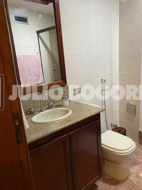 12FrenteColegioMilitar3quartos - 12