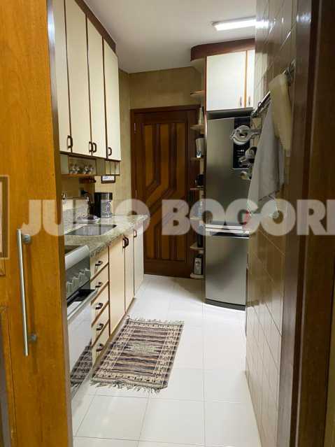 15FrenteColegioMilitar3quartos - 15