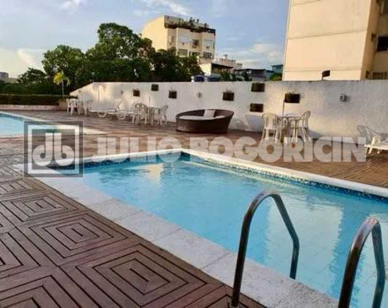 28FrenteColegioMilitar3quartos - 29