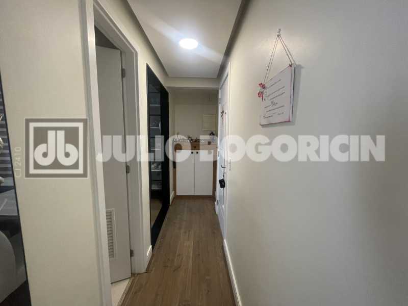 08673F23-4AF0-435C-BEA0-4300FC - 8