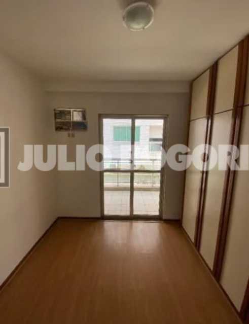 ed9adbe6-3289-4003-92b0-e244ab - 28