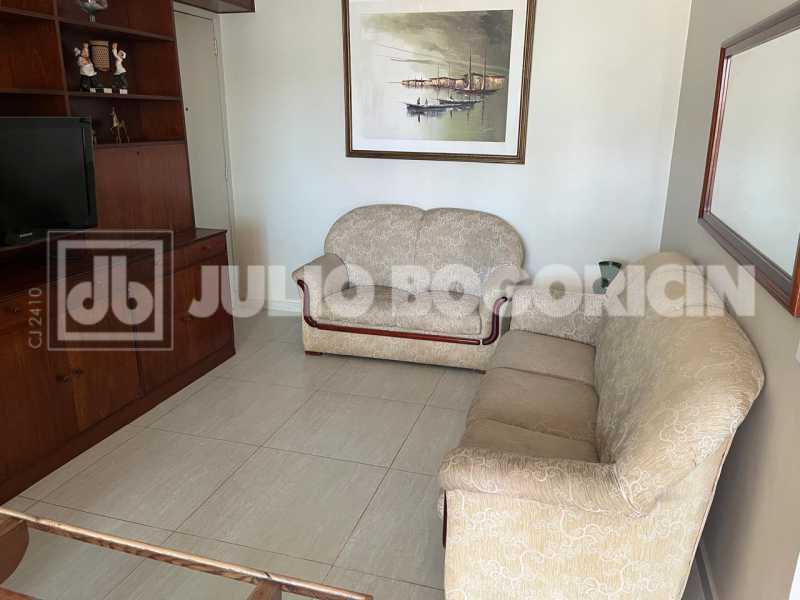 ac59d98c-a2da-4b27-a5c5-5178aa - 10