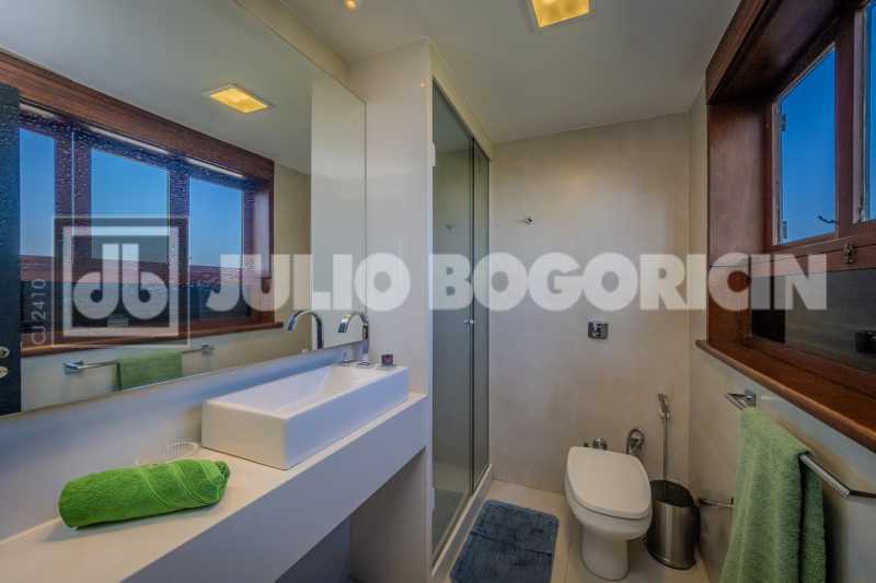 Baheiro Suíte 3 - Piso 2 - 25