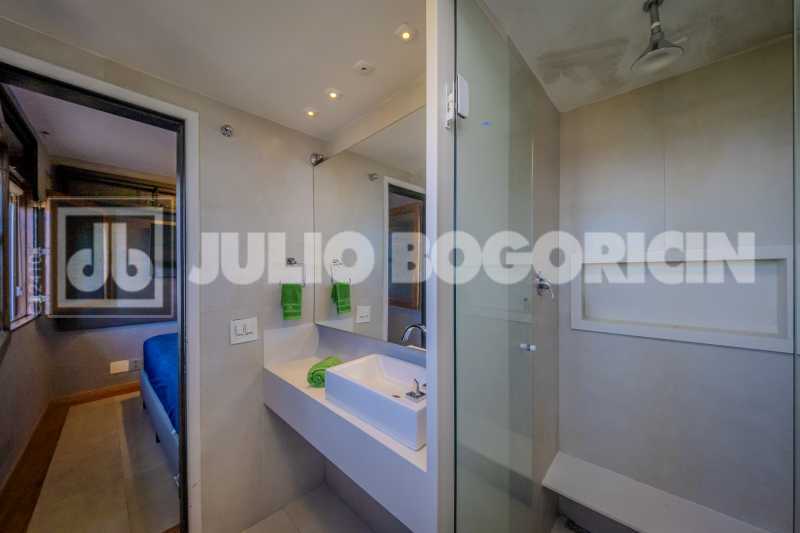 Banheiro Suíte 3 - Piso 2 - 26
