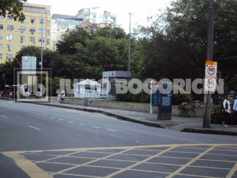 27AFONSO PENA - AO LADO METRÔ - 27