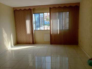 Venceslau, 3 quartos, lavabo, sol manhã, indevassável, 1 vaga na escritura - JBM306496
