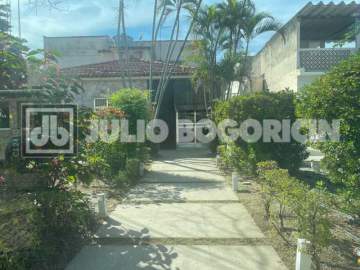 Ilha do Governador - Moneró - VENDA - Casa Linear - 3 Quartos (2 suítes) - Varanda - Área Gourmet - Churrasqueira - 2 Vagas de Garagem - Julio Bogoricin - JBI61598