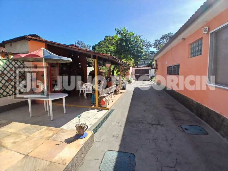CASA R TENENTE CORONEL MUNIZ D - 21