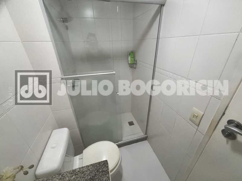 59b299d1-f59d-4f69-8962-7da240 - 19