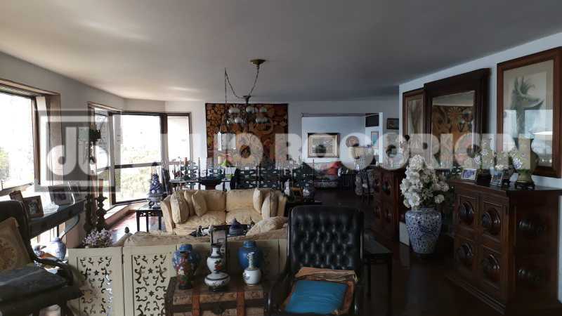 WhatsApp Image 2025-04-12 at 1 - 14