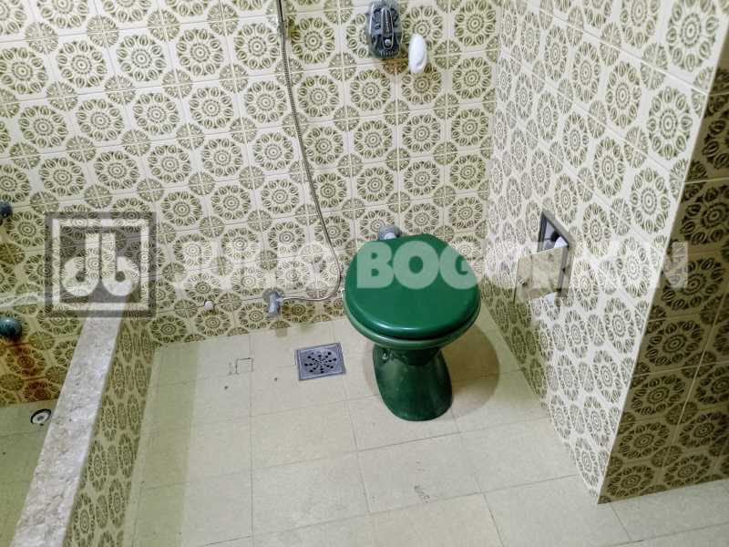 ede36f53-f21f-405d-8d4a-81a504 - 24