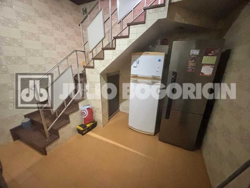 38fa76d9-ec97-4a0e-8005-3bcbed - 17