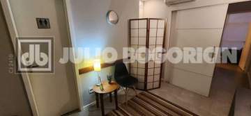 Imperdível - Excelente sala comercial com 27 m2 com cozinha e duas salas separadas por portas. - JBB71403