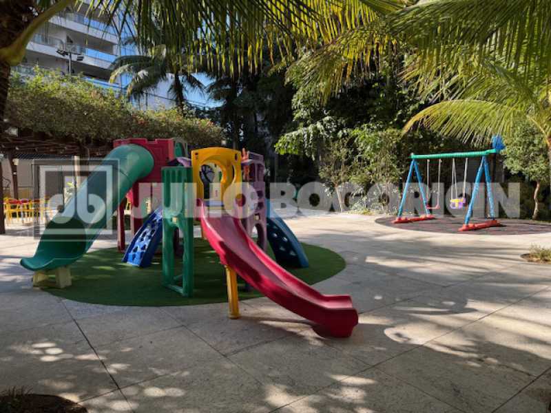 Parquinho Infantil - 38