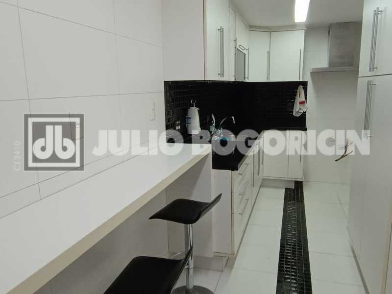 19saladoisquartossuitebanheiro - 19