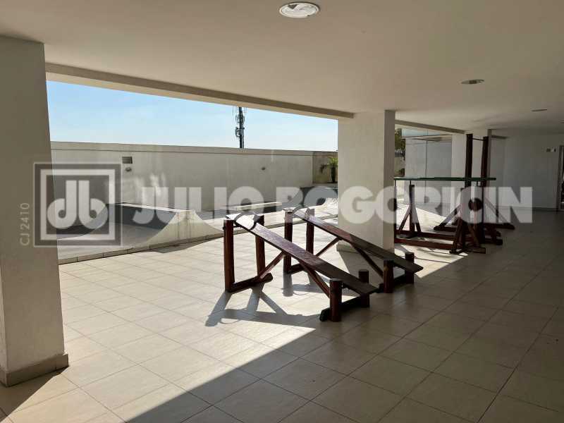 f02f28e5-e25a-4b9f-87f9-8cf2c3 - 17