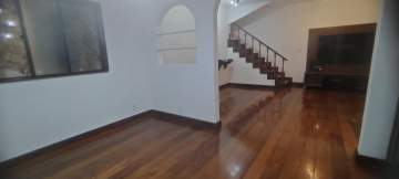 Exclusividade - Maravilhosa casa em condomínio, confortável planta, 3 quartos (suíte), dependências completas, vaga de garagem. - JBT66217