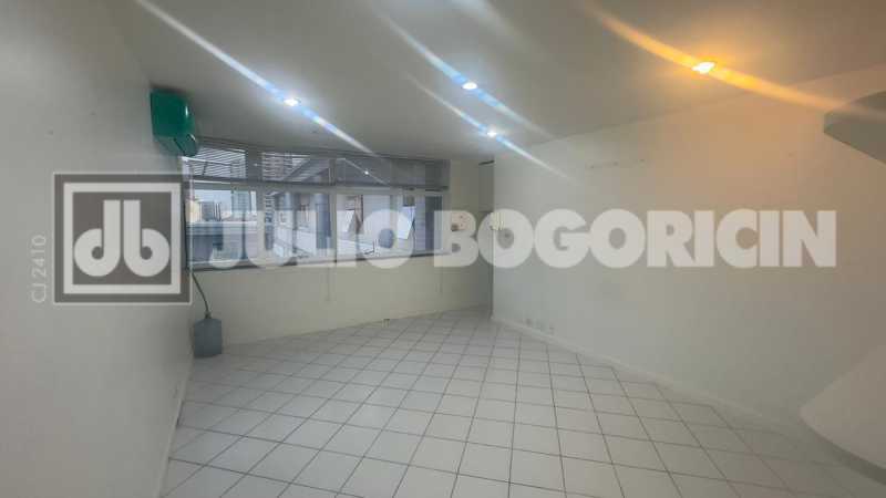 a97cb9fd-8549-4119-abea-a38183 - 12