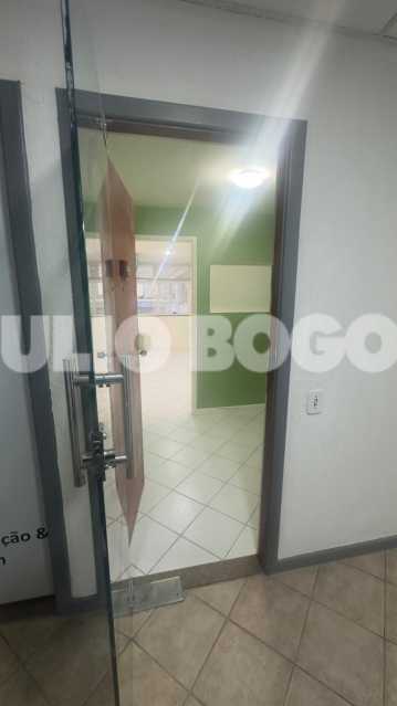 d63ab9e1-94da-4b48-80be-eaf80b - 16