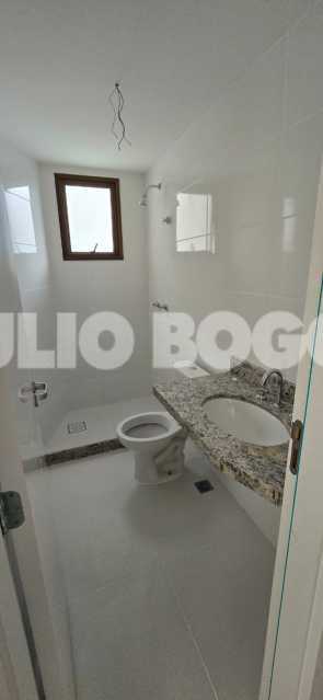 7f7c92f8-6f6c-4d5a-b7b5-f4ecbb - 11