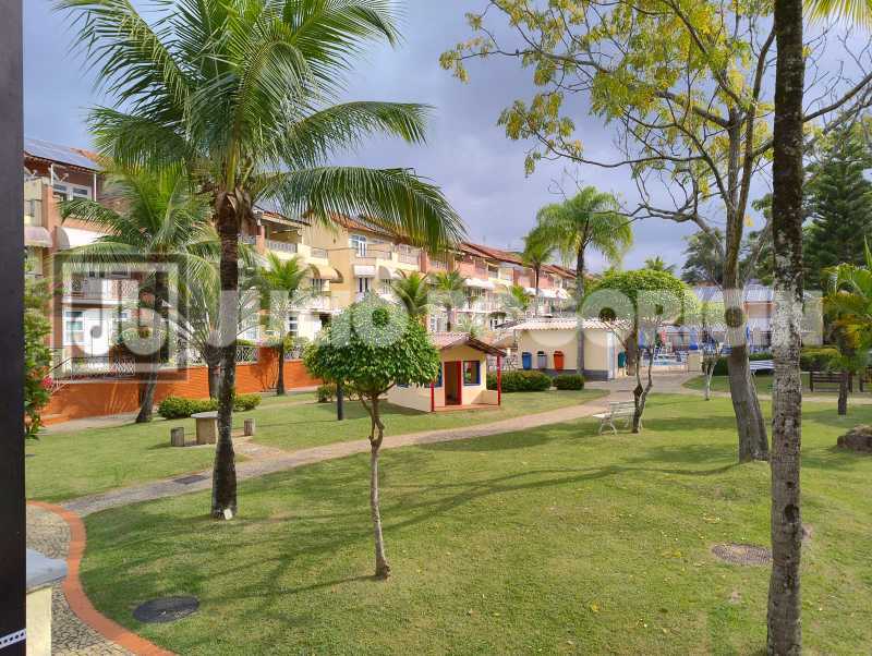 95b156c5-f121-49b9-9e23-0db8ed - 29