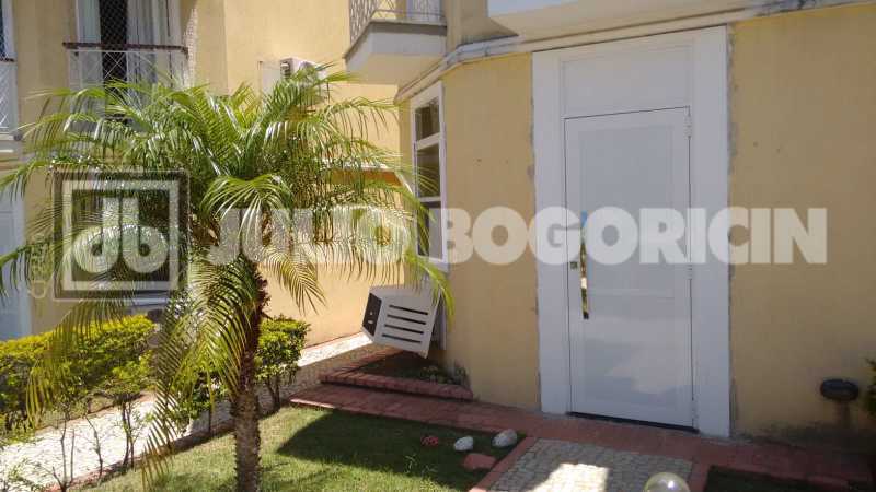 35e0e1be-adfa-4782-bf99-3320d5 - 33