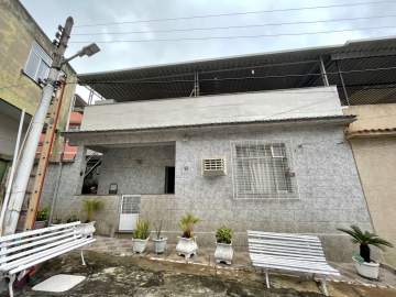Imperdível - PIEDADE - AV. DOM HELDER CÂMARA - ACONCHEGANTE CASA DE VILA - VARANDA - 2 DORMITÓRIOS - TERRAÇO - 2 BANHEIROS - ÓTIMA LOCALIZAÇÃO - PRÓXIMO A IGREJA DE SÃO BENEDITO. - JBM608210