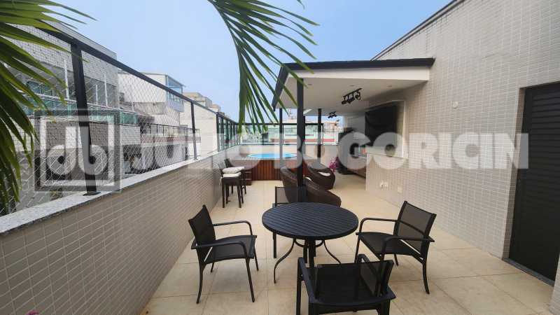 d447b084-53a0-43c6-be7e-72595f - 1