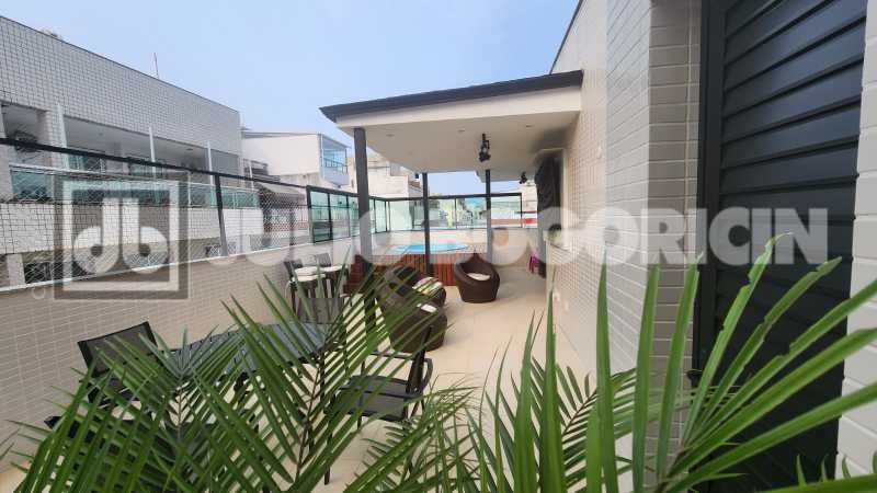 19892e5a-360f-466b-aa65-4b321c - 2