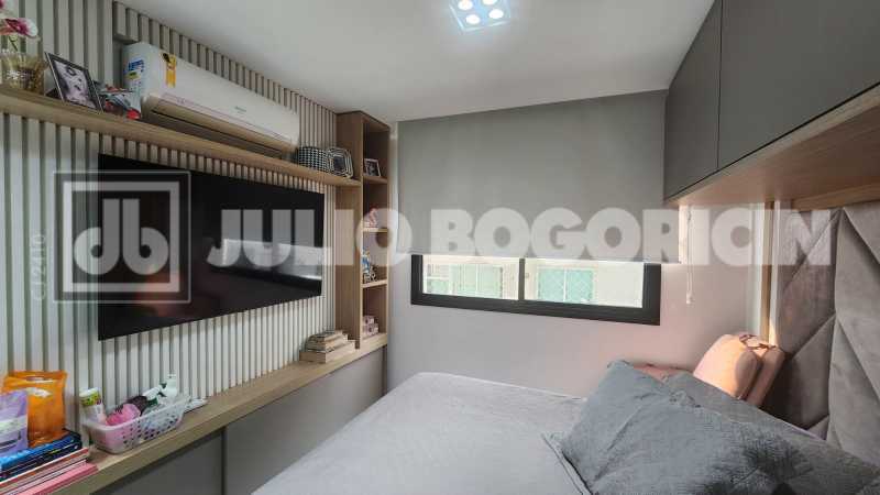 24ff7465-726c-4760-8bc2-665c53 - 18