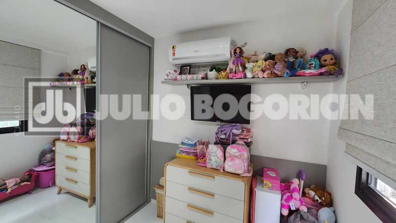 8d8f9a40-3a68-41fe-91e7-b74268 - 23