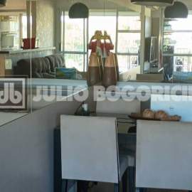 Oportunidade - APARTAMENTO VARANDA SOL MANHÃ SALA 2 AMBIENTES 2 QUARTOS SENDO 1 SUITE ARMARIOS, COZINHA AMERICANA, ÁREA DE SERVIÇO, 1 VAGA CONDOMÍNIO TOTAL INFRA E SEGURANÇA - JBRB214282 Oportunidade - APARTAMENTO VARANDA SOL MANHÃ SALA 2 AMBIENTES 2 QUARTOS SENDO 1 SUITE ARMARIOS, COZINHA AMERICANA, ÁREA DE SERVIÇO, 1 VAGA CONDOMÍNIO TOTAL INFRA E SEGURANÇA - JBRB214282