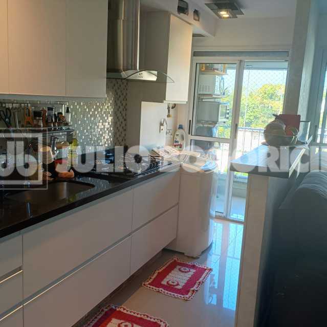 Conheça d8277bd1-e914-48f0-b8c7-e2712a do imóvel - APARTAMENTO VARANDA SOL MANHÃ SALA 2 AMBIENTES 2 QUARTOS SENDO 1 SUITE ARMARIOS, COZINHA AMERICANA, ÁREA DE SERVIÇO, 1 VAGA CONDOMÍNIO TOTAL INFRA E SEGURANÇA - JBRB214282 - 36 d8277bd1-e914-48f0-b8c7-e2712a - 36