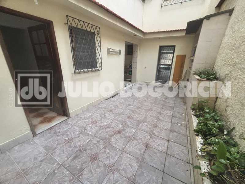 adb6495f-02f2-45a2-957e-46e43e - 38