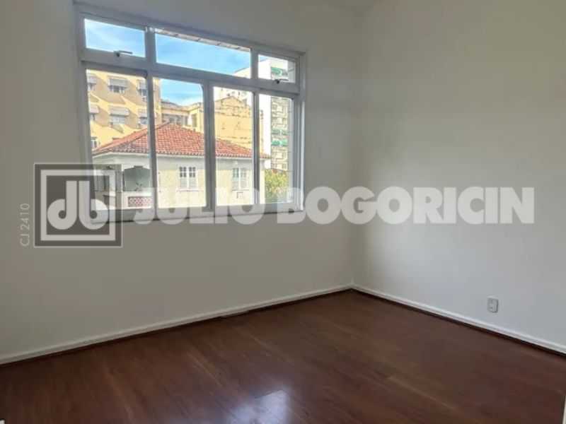 AP 390K V. ISABEL 1 - 6