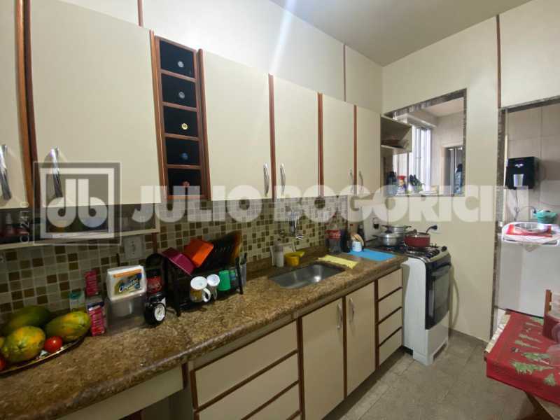 18ilhadogovernadorzumbiapartam - 18