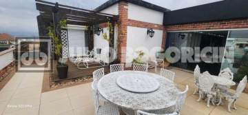 Imperdível - Cobertura à venda Rua Ney Armando Meziat, Jardim Guanabara, Rio de Janeiro - R$ 1.490.000 - JBI52463