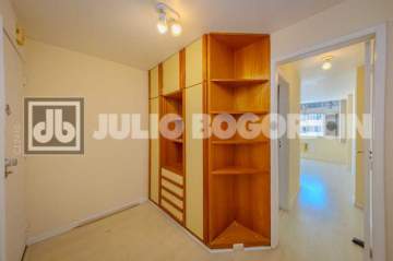 Oportunidade - Sala Comercial Semi-Luxo de 24m² com Vista Livre e Portaria 24h - JBT71731
