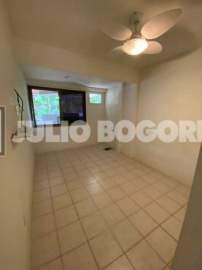 Apartamento : Padrão / Residencial / Barra da Tijuca - JBBO2023