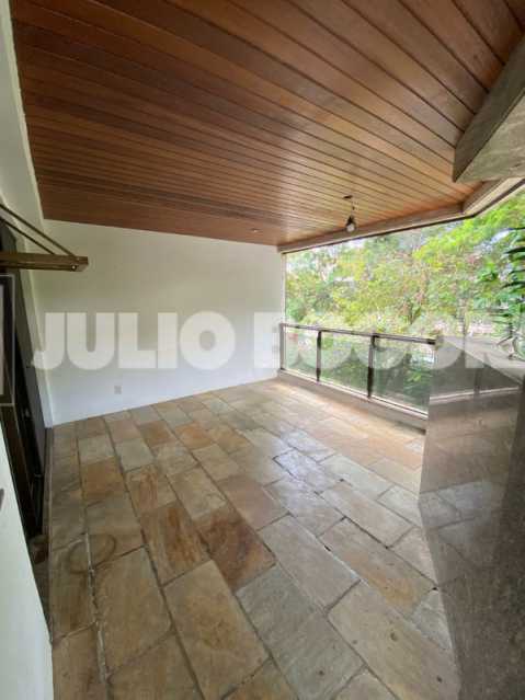 AP JARDIN OCEANICO 1.150 10 - 11