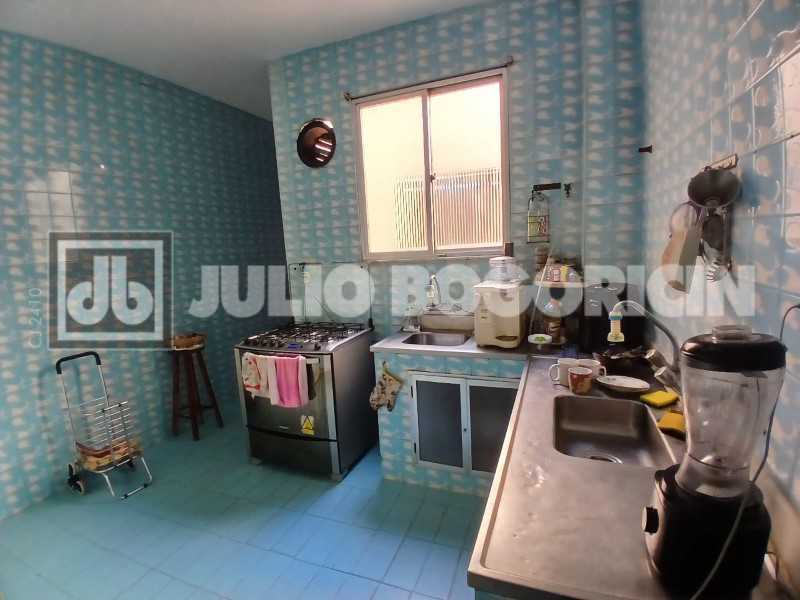 COBERTURA 750K R. TEODORO DA S - 22